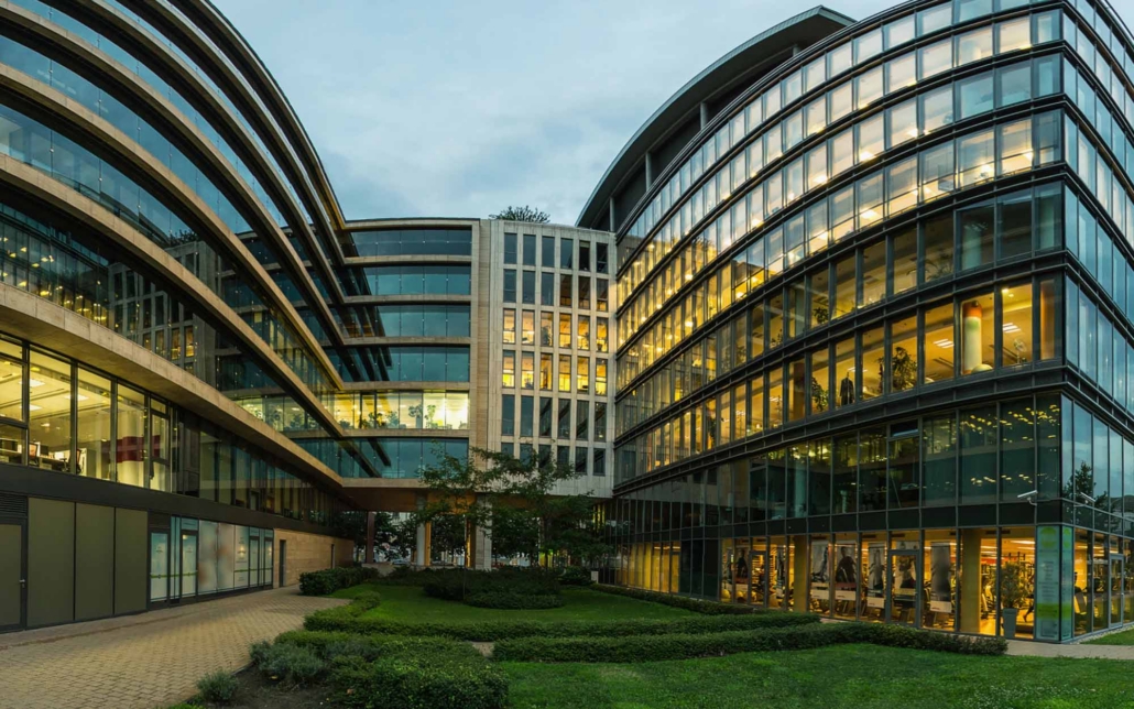 Full Service Property Management Means For Multitenant Office